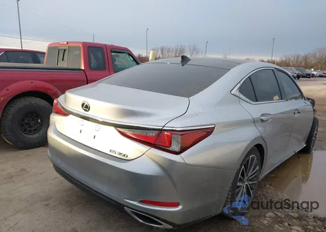 2025 Lexus Es 350 z USA, uszkodzony, nr VIN 58ADZ1B11SU198591